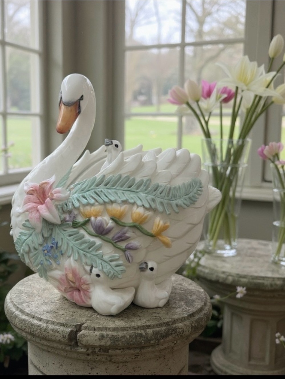 Fitz and Floyd Swan Soup tureen Huge Centerpiece Easter FF MINT RARE Majolica